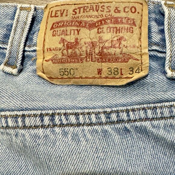 Levi's 550 Men's Relaxed Fit Jeans Sz 38 X 34 Light Wash Cotton (00550-4891) - Picture 11 of 11